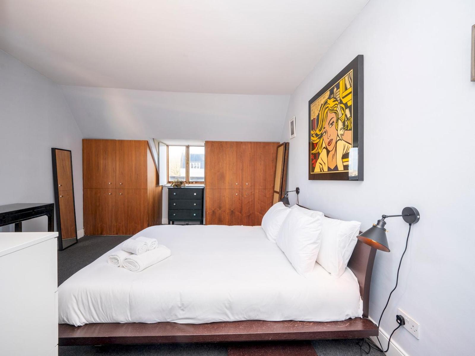 Pass The Keys Unique 1 Bed Over 3 Floors With Private Terrace Londres